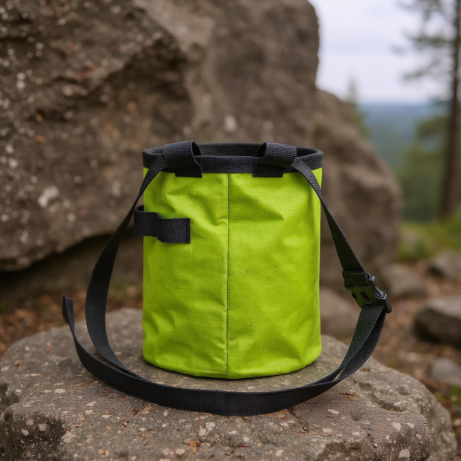 Golf Equipment And Gear - Rock Climbing Chalk Bag with Adjustable